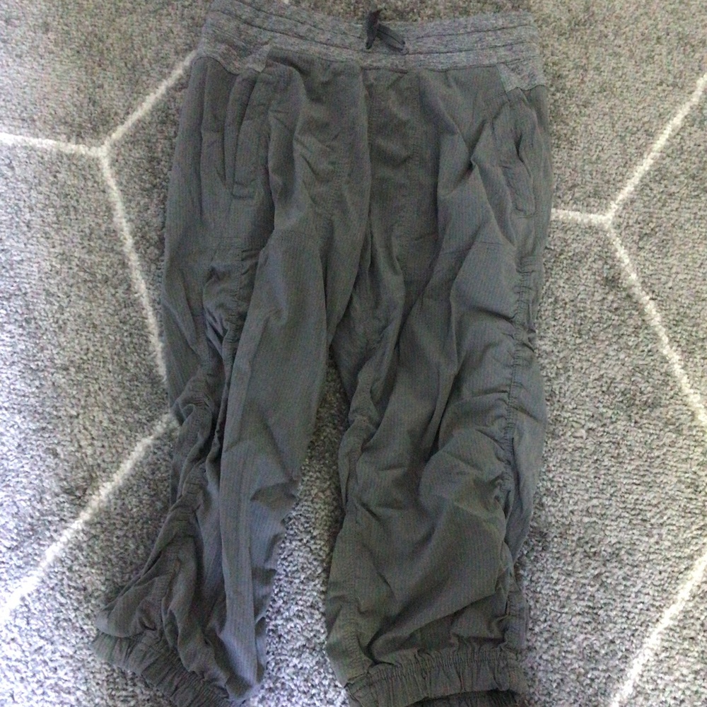 Grey Ivivva Cropped Pants